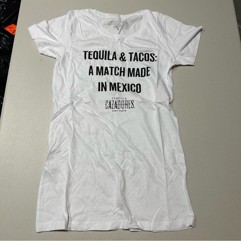 Cazadores Tequila Women’s T Shirt - Tequila & Tacos - Size Medium